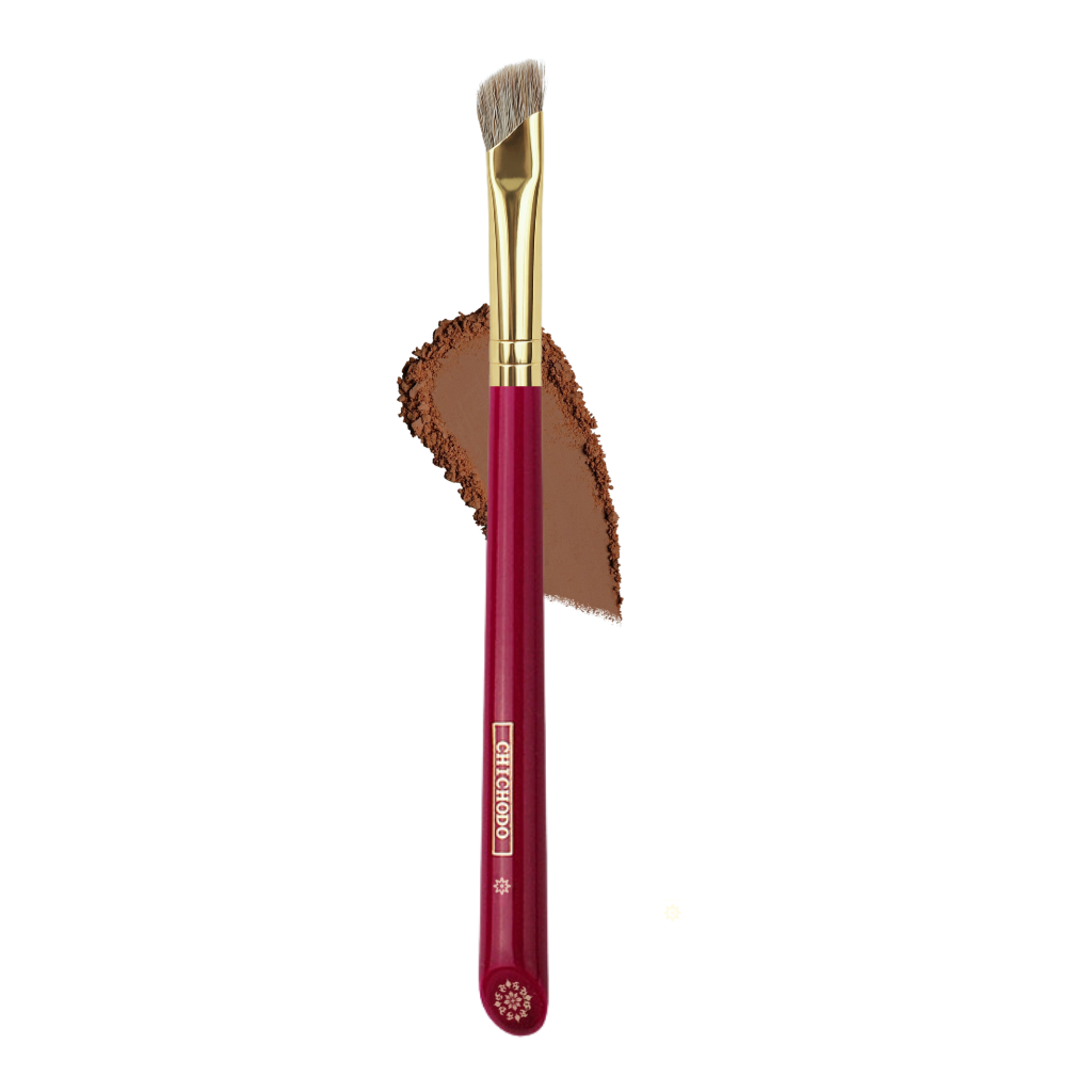 Cọ Khối Mũi Đầu Vát/Highlight Vùng Nhỏ CHICHODO Big Angled Nose Shadow C128